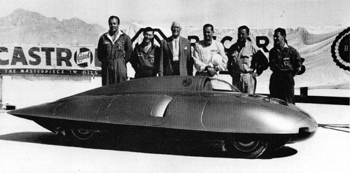 The victorious crew with EX181 on the Bonneville Salt Flats after its successful run in 1959.