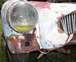 Bob’s Restoration – Assessing the Rust and Engine