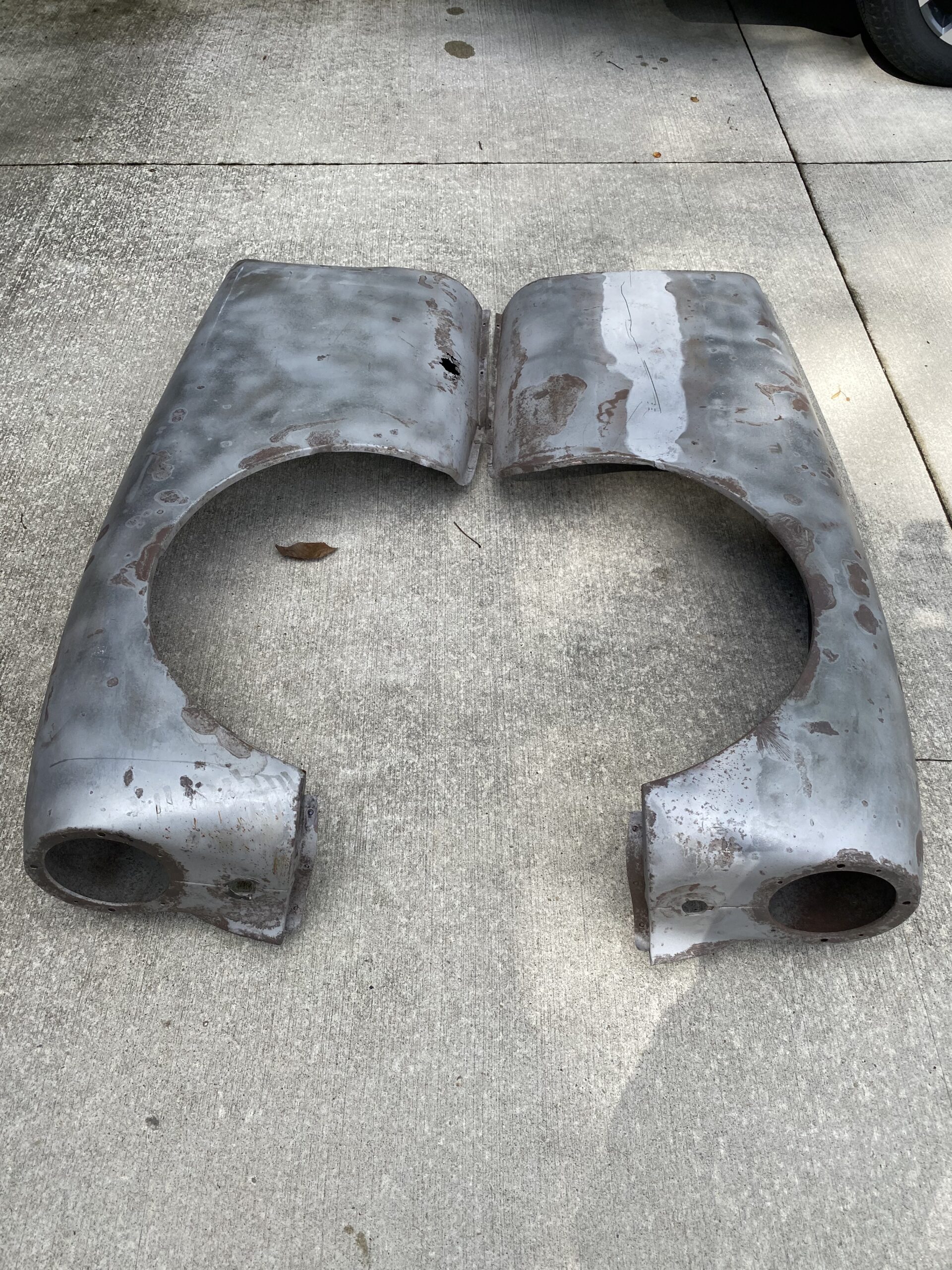FOR SALE: Early MGA Front Fenders